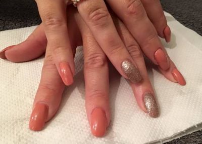 acrylic-nail-salon-in-wakefield-nails-wakefield-extensions-with-glitter